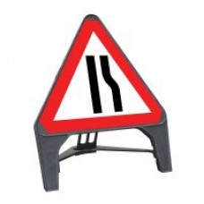 Road Narrows Offside Q Sign 750mm